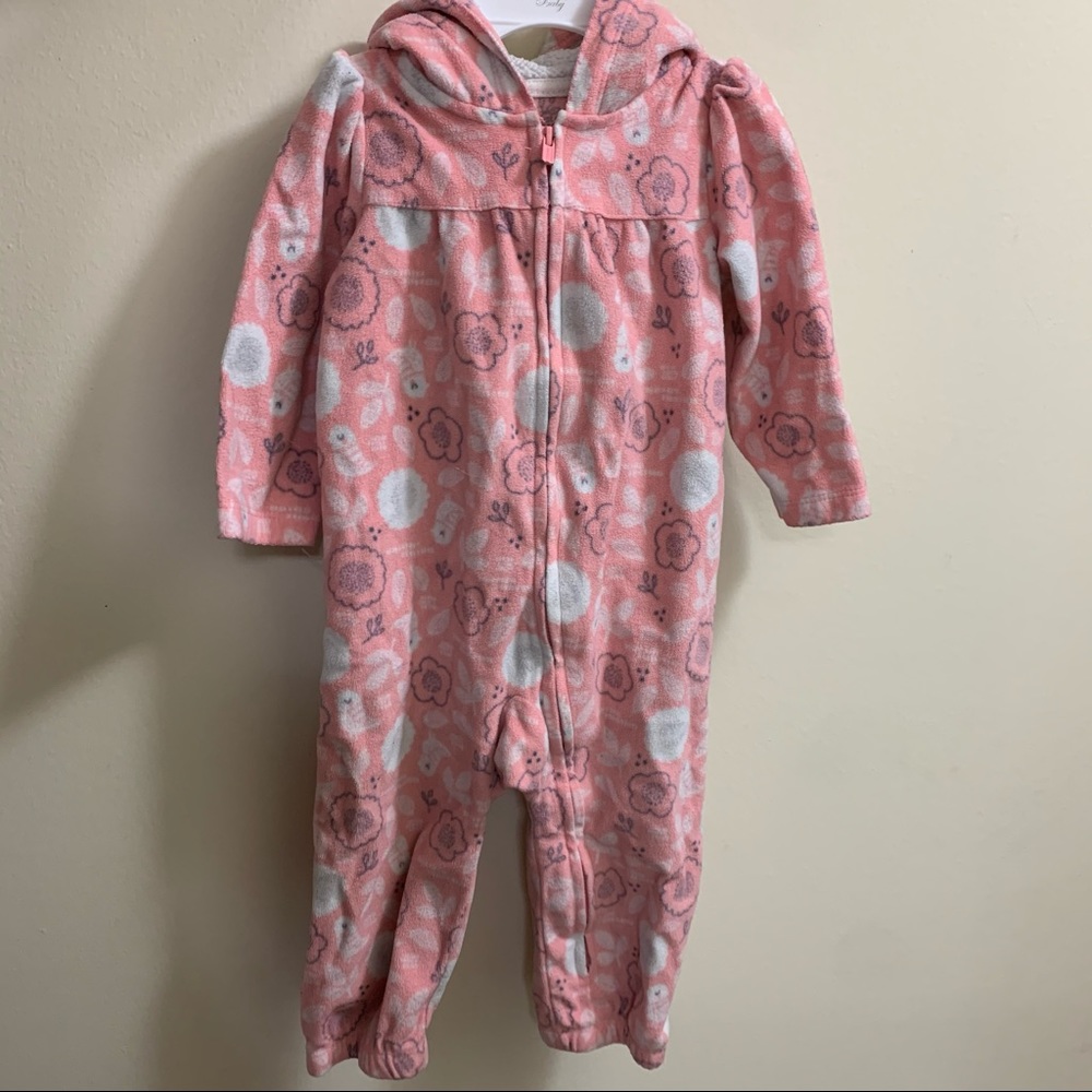 Lot of NINE Assorted Baby Onesies Size 12M